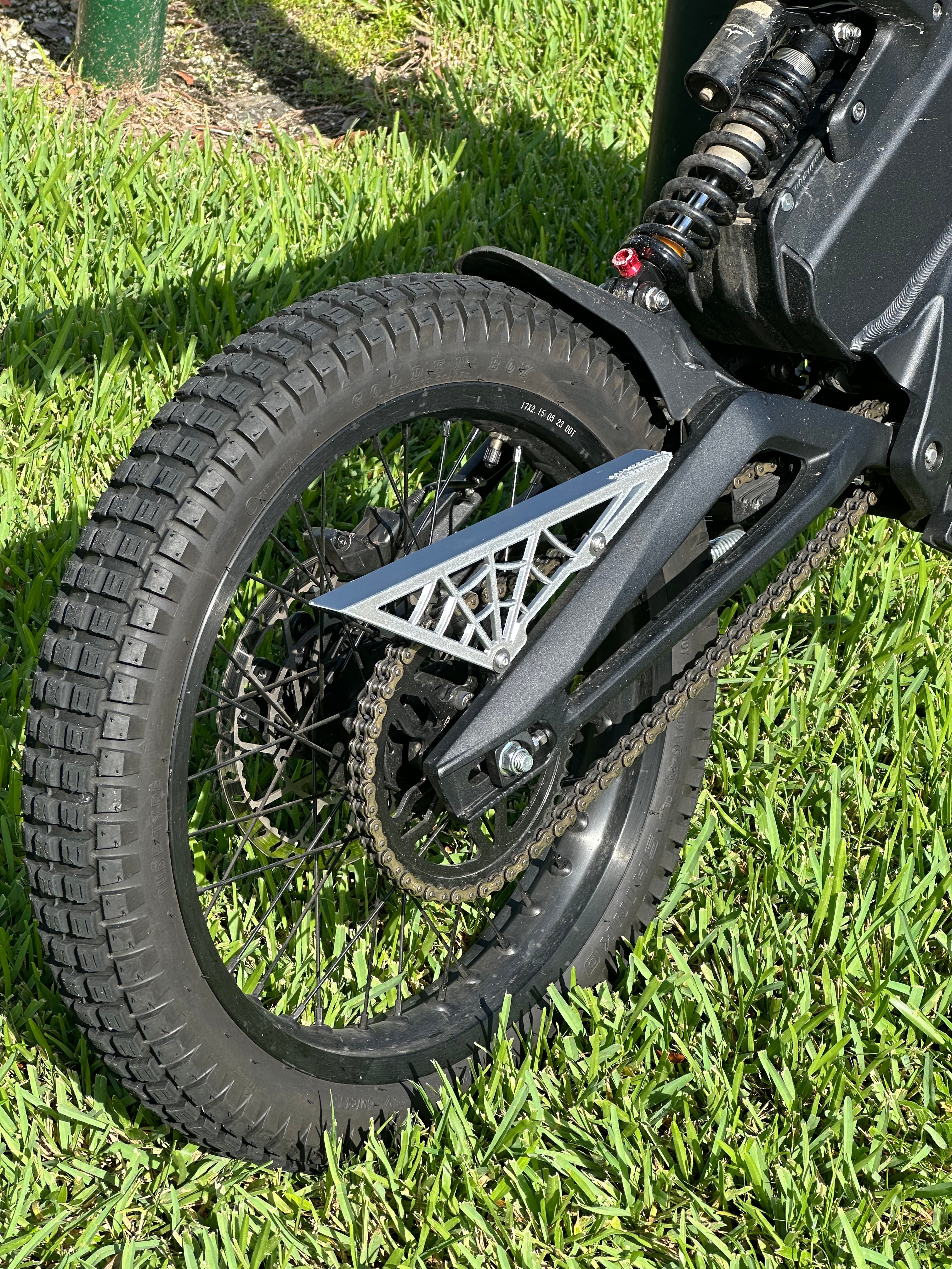 “ARACHNID” CHAIN GUARD