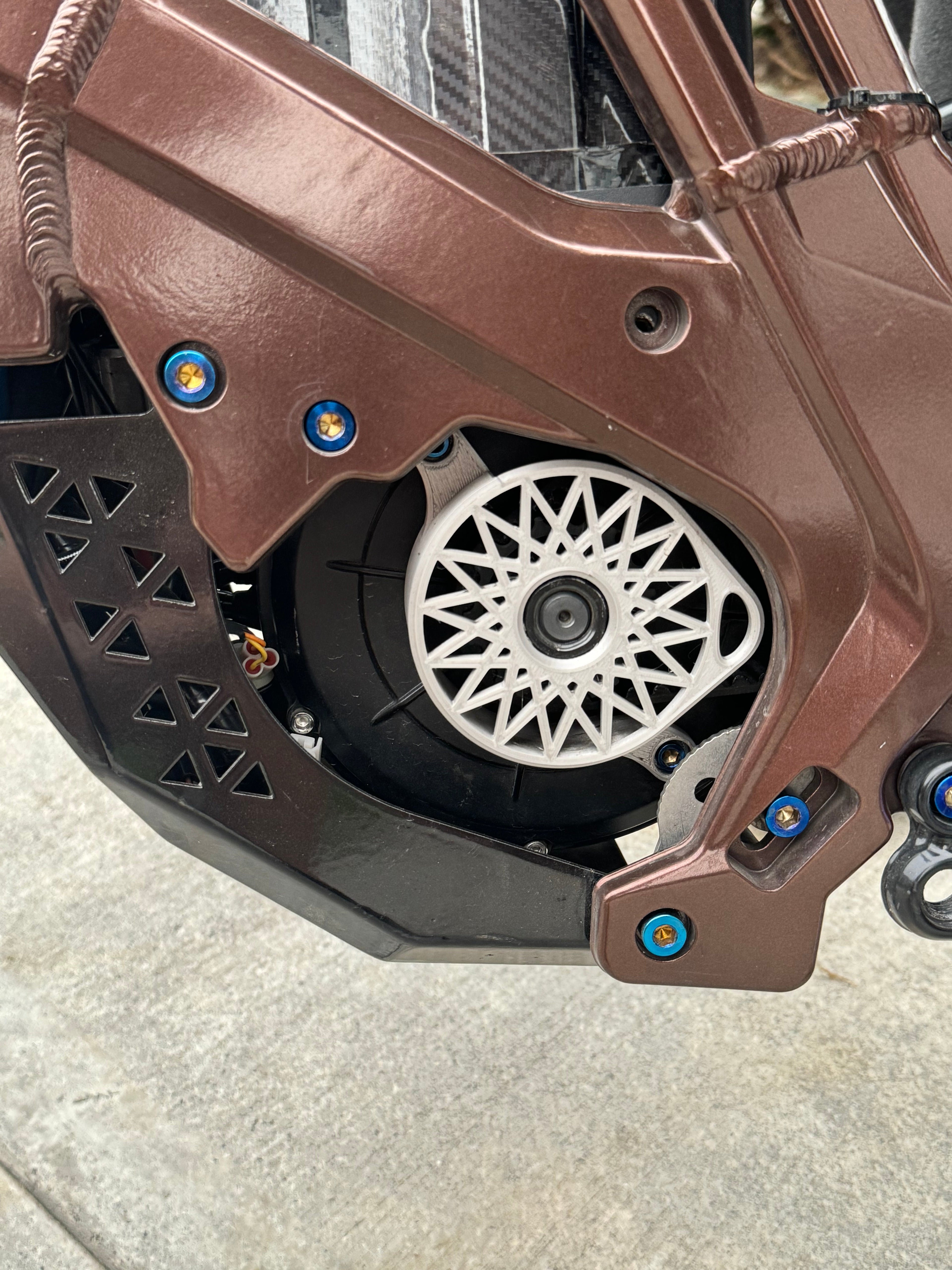 𝙎𝙠𝙞𝙙 𝙥𝙡𝙖𝙩𝙚 𝙩𝙞𝙩𝙖𝙣𝙞𝙪𝙢